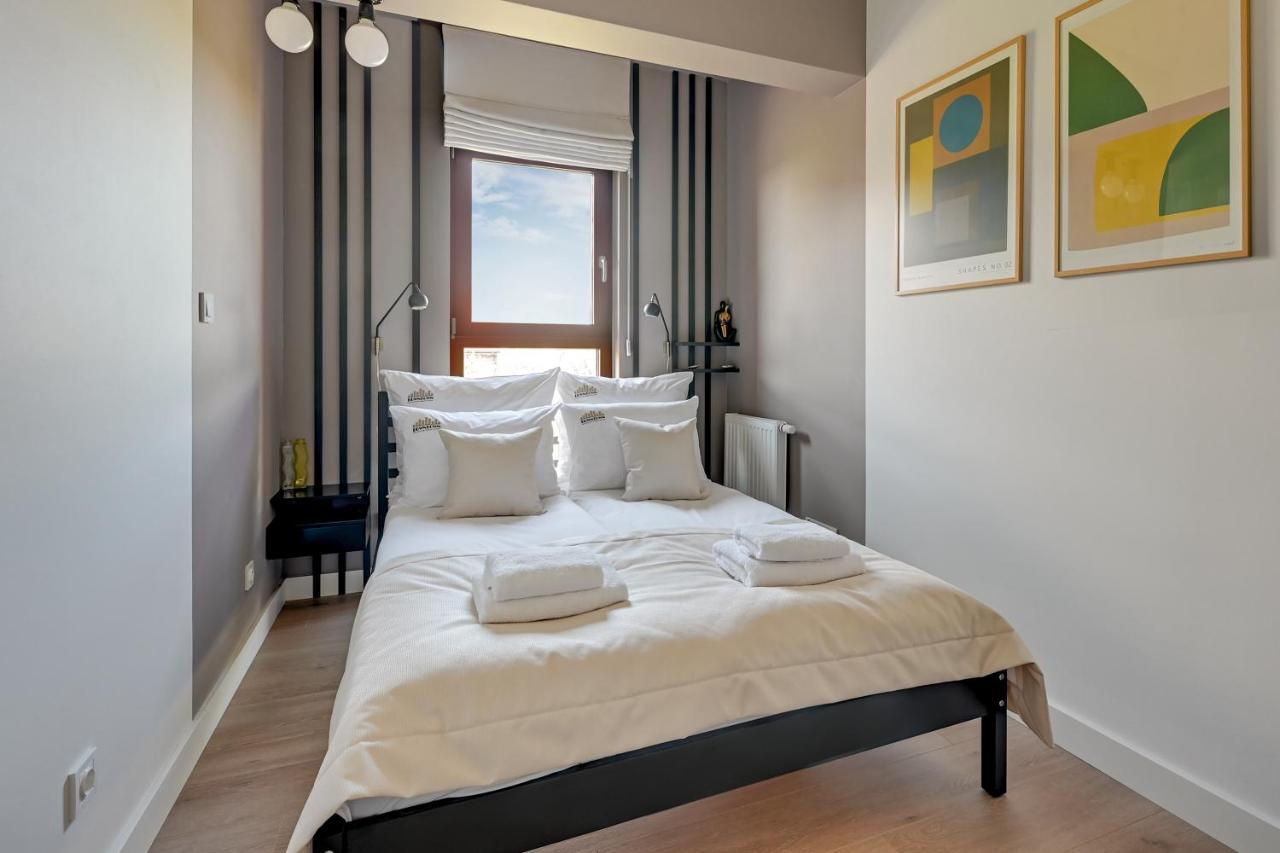 Aura III Apartments & Free Parking By Downtown Apartments กดัญสก์ ภายนอก รูปภาพ