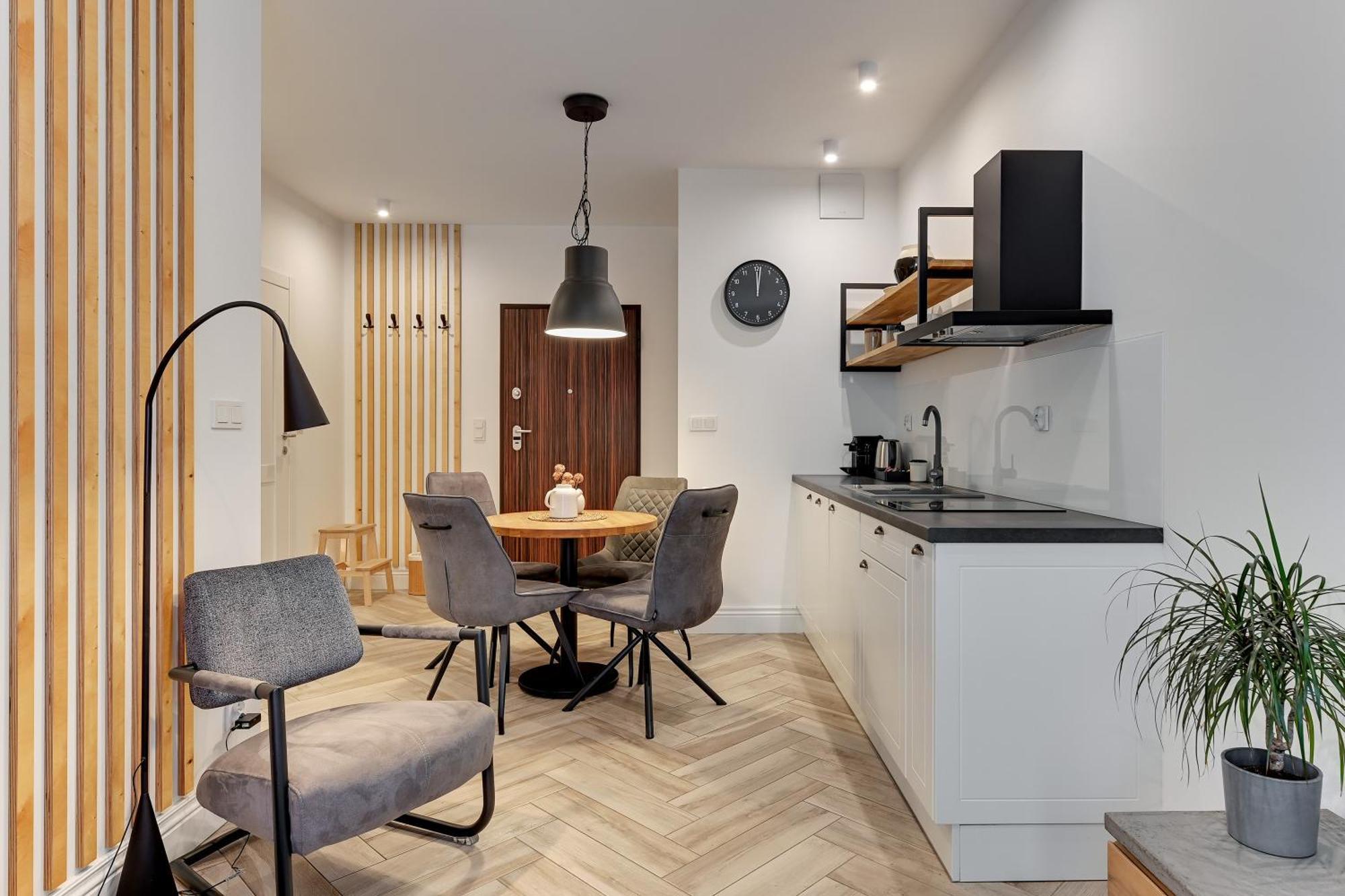 Aura III Apartments & Free Parking By Downtown Apartments กดัญสก์ ห้อง รูปภาพ